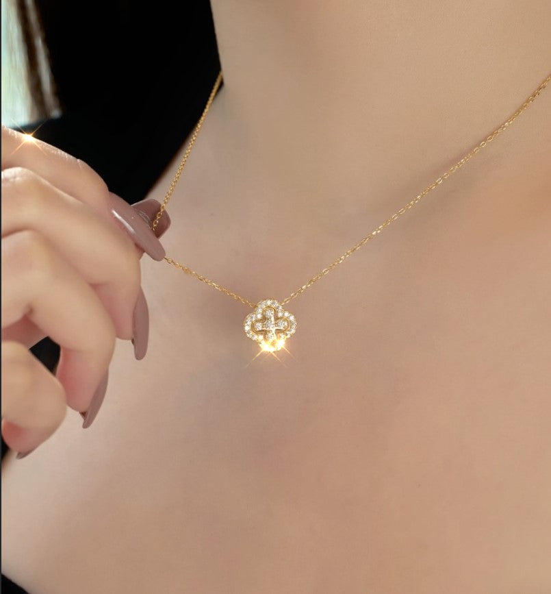 Briluxra™ | Multifunctional "Clover" Necklace