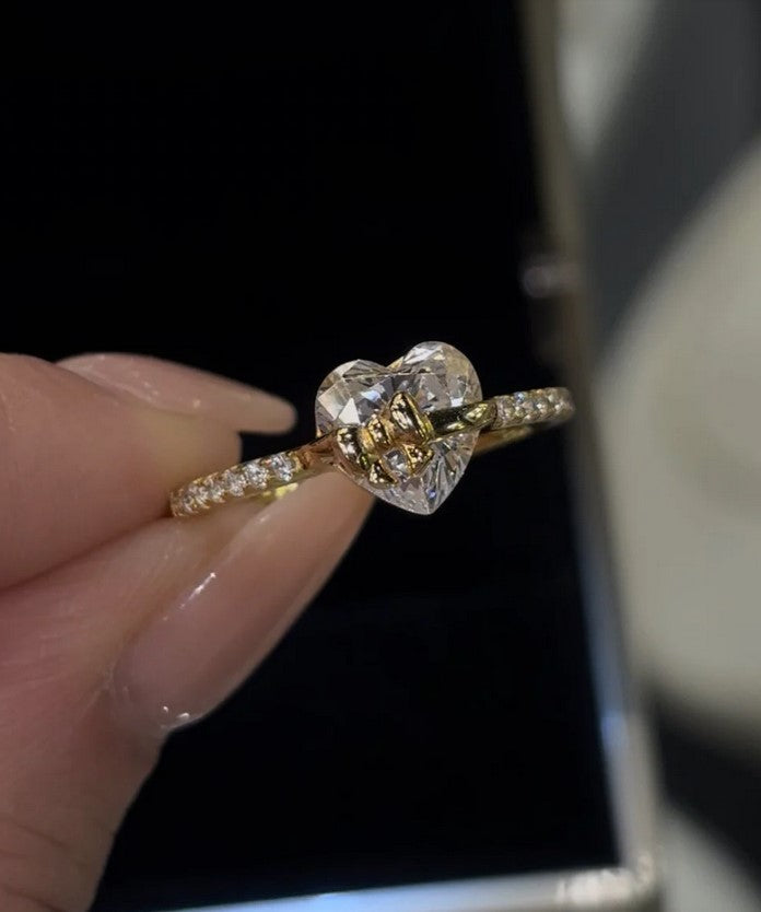 Briluxra™ |  GOLD 'HEART & BOW' STERLING SILVER RING