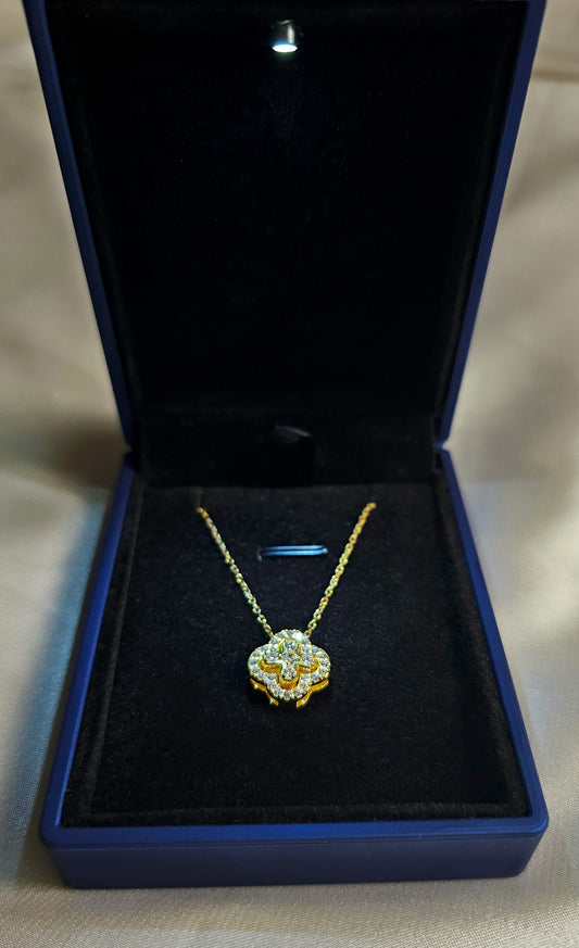 Briluxra™ | Multifunctional "Clover" Necklace